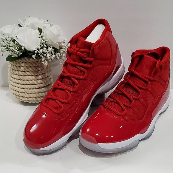 AIR JORDAN 11 RETRO “Win like 96”
